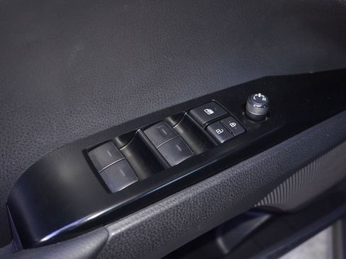 Certified 2025 Toyota Camry SE image 13