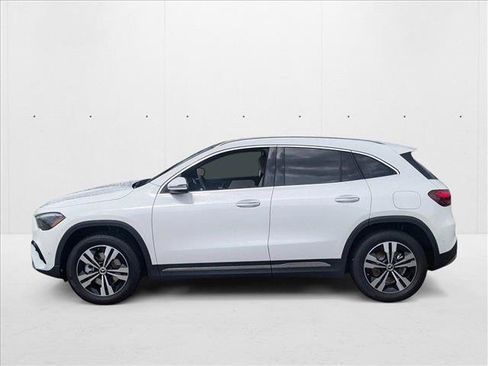New 2025 Mercedes-Benz GLA 250 image 5