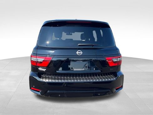 Used 2024 Nissan Armada SL w/ Midnight Edition Package AWD/4WD image 4