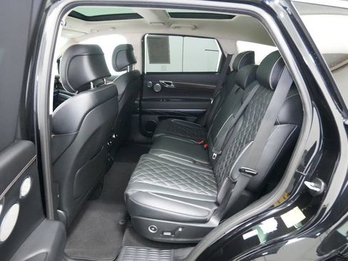 Used 2023 Genesis GV80 3.5T w/ Prestige Package AWD/4WD image 25