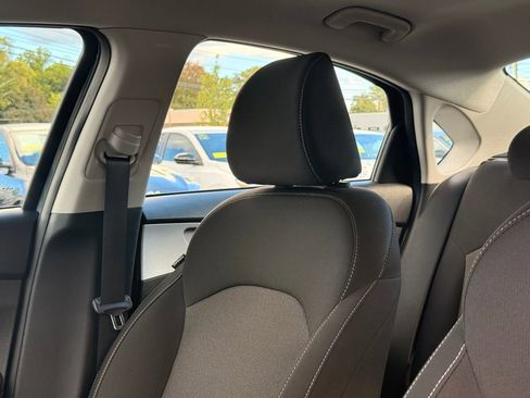 Used 2024 Kia Forte LXS image 24