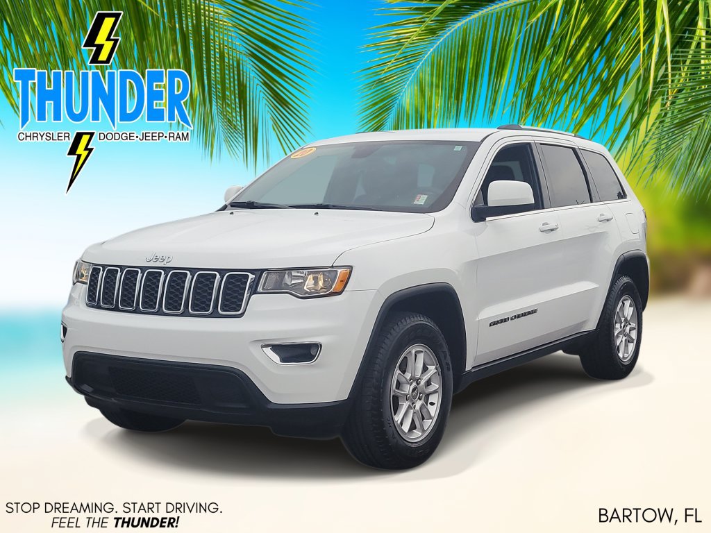 Used 2020 Jeep Grand Cherokee Laredo AWD/4WD image 2