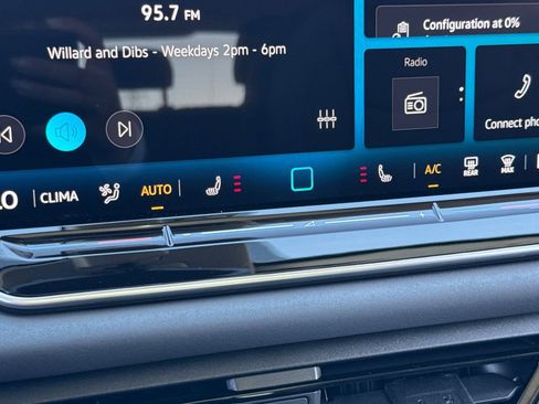 New 2026 Volkswagen Tiguan SE AWD/4WD image 20
