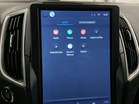 New 2024 Ford Edge SE image 16