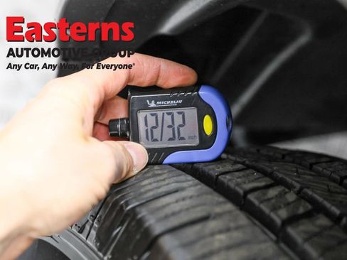 Used 2022 Nissan Frontier S image 25