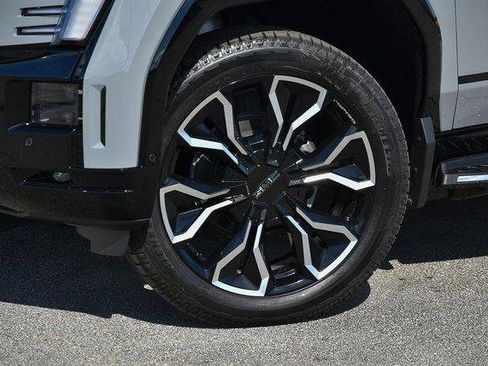 New 2025 GMC Sierra EV Denali AWD/4WD image 2