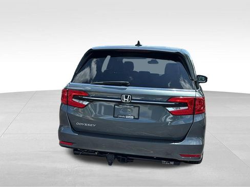 Used 2021 Honda Odyssey EX-L image 6