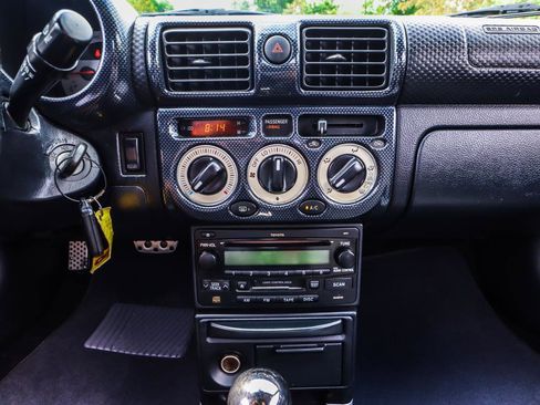 Used 2003 Toyota MR2 RWD image 21