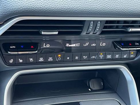 New 2026 MAZDA CX-90 Plug-In Hybrid w/Premium Sport AWD/4WD image 24