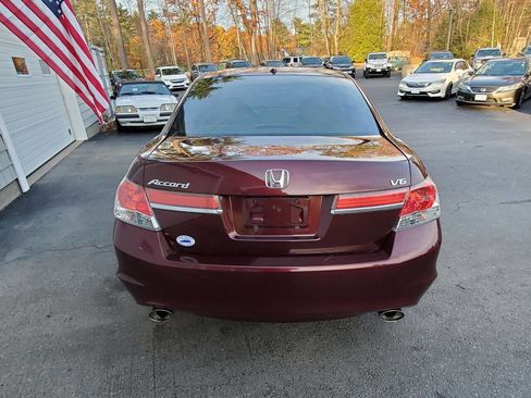 Used 2011 Honda Accord EX-L image 6