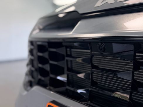 Used 2024 Kia Sportage SX image 11