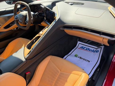 Used 2022 Chevrolet Corvette Stingray Premium Conv w/ Z51 Performance Package RWD image 30
