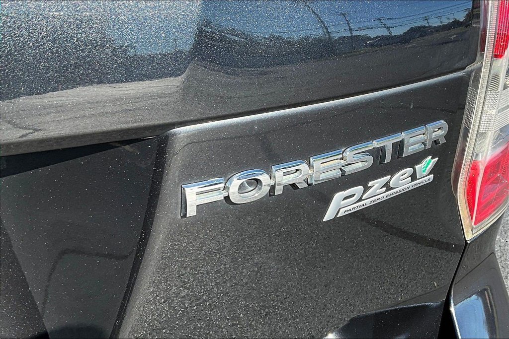 Used 2015 Subaru Forester 2.5i Premium w/ All-Weather Package AWD/4WD image 20