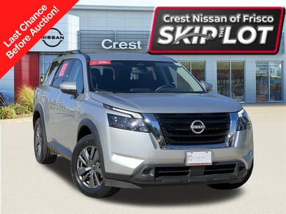 Certified 2024 Nissan Pathfinder SV