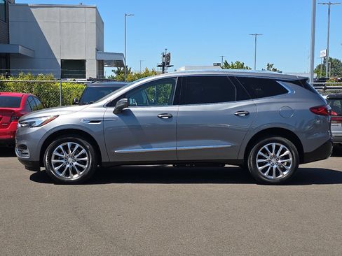 Used 2020 Buick Enclave Essence FWD image 7