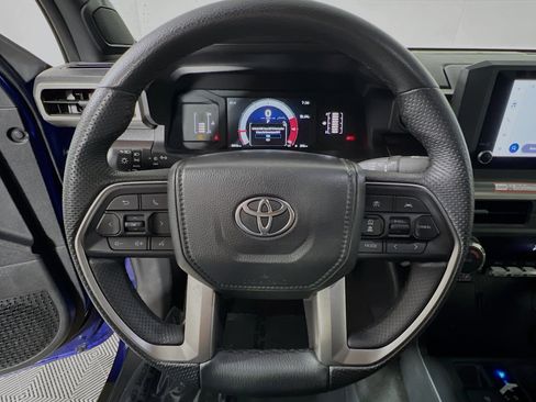 Used 2025 Toyota Tacoma SR5 image 17