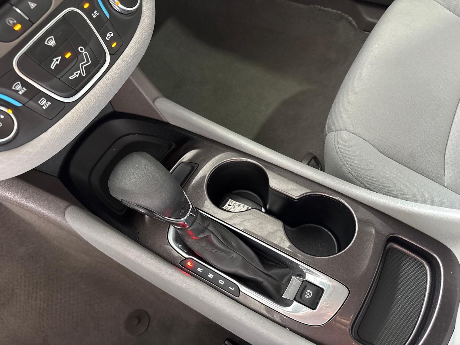 Used 2023 Chevrolet Malibu LS FWD image 19
