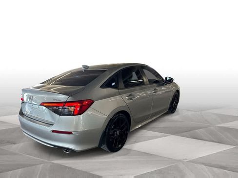 Used 2024 Honda Civic Sport image 8
