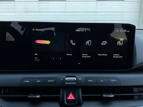 Used 2025 Kia K4 LXS image 29