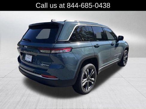 New 2027 Jeep Grand Cherokee Limited RWD image 5