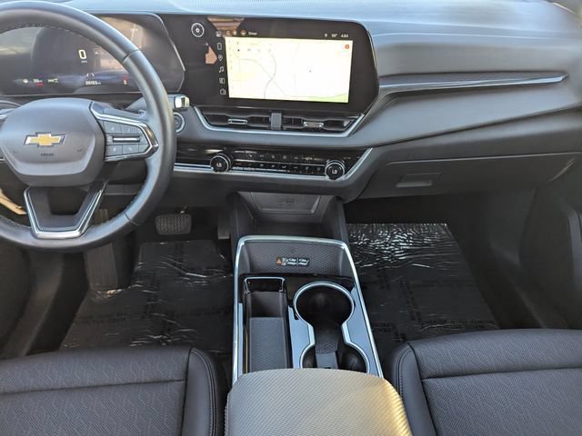 Used 2025 Chevrolet Equinox LT w/ Convenience Package II AWD/4WD image 16