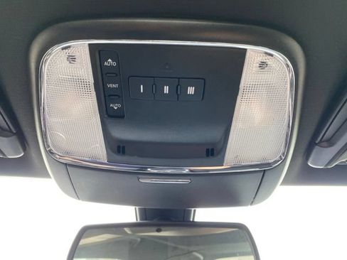 Used 2023 Dodge Charger GT w/ Cold Weather Package AWD/4WD image 18