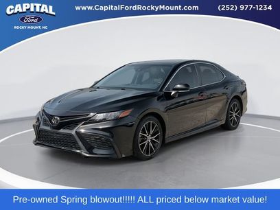 Used 2022 Toyota Camry SE w/ Convenience Package