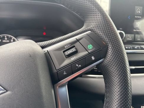 Used 2024 Mitsubishi Outlander SE AWD/4WD image 50