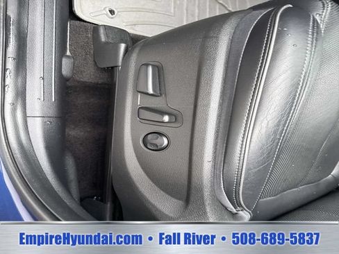 Used 2022 Hyundai Santa Fe SEL w/ Convenience + Premium Package AWD/4WD image 20