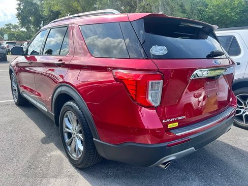 Used 2022 Ford Explorer Limited w/ Equipment Group 301A RWD image 3