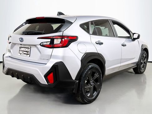 Used 2024 Subaru Crosstrek 2.0i image 4