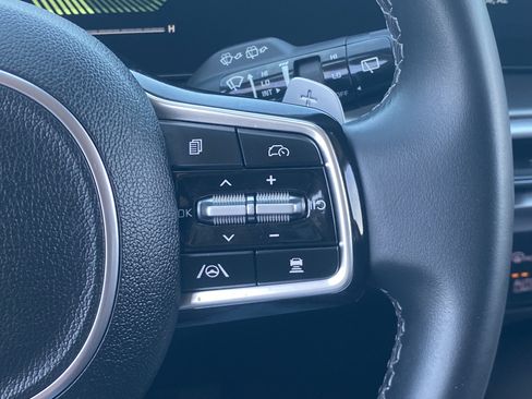 Certified 2025 Kia Sorento EX AWD/4WD image 23
