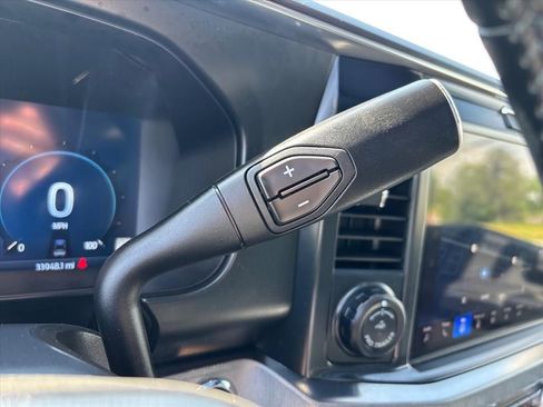 Used 2025 Ford F250 Platinum AWD/4WD image 32