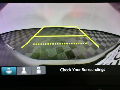 Used 2023 Honda HR-V LX image 16