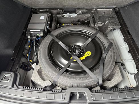 Used 2024 Volvo XC60 B5 Core image 49
