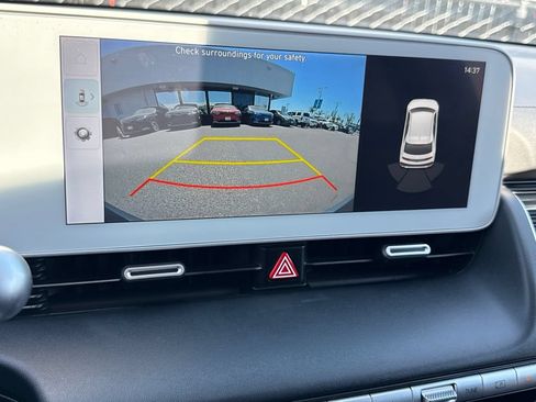 Used 2024 Hyundai Ioniq 5 SE RWD image 30