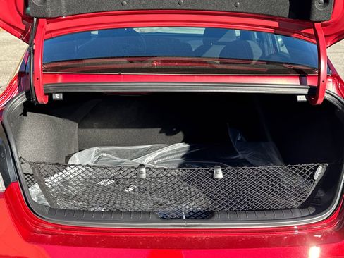 New 2026 Hyundai Elantra Sport image 18