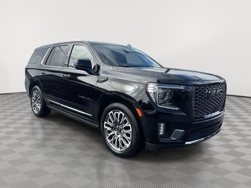 Used 2023 GMC Yukon Denali Ultimate image 4