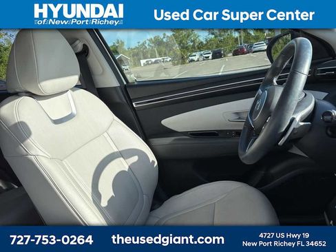 Used 2024 Hyundai Tucson Limited image 7