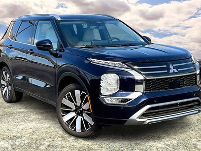 New 2025 Mitsubishi Outlander SEL