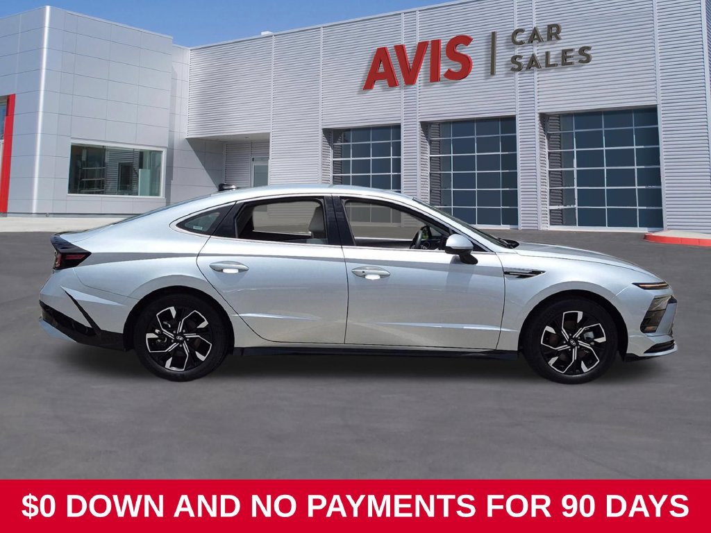 Used 2025 Hyundai Sonata SEL FWD image 4