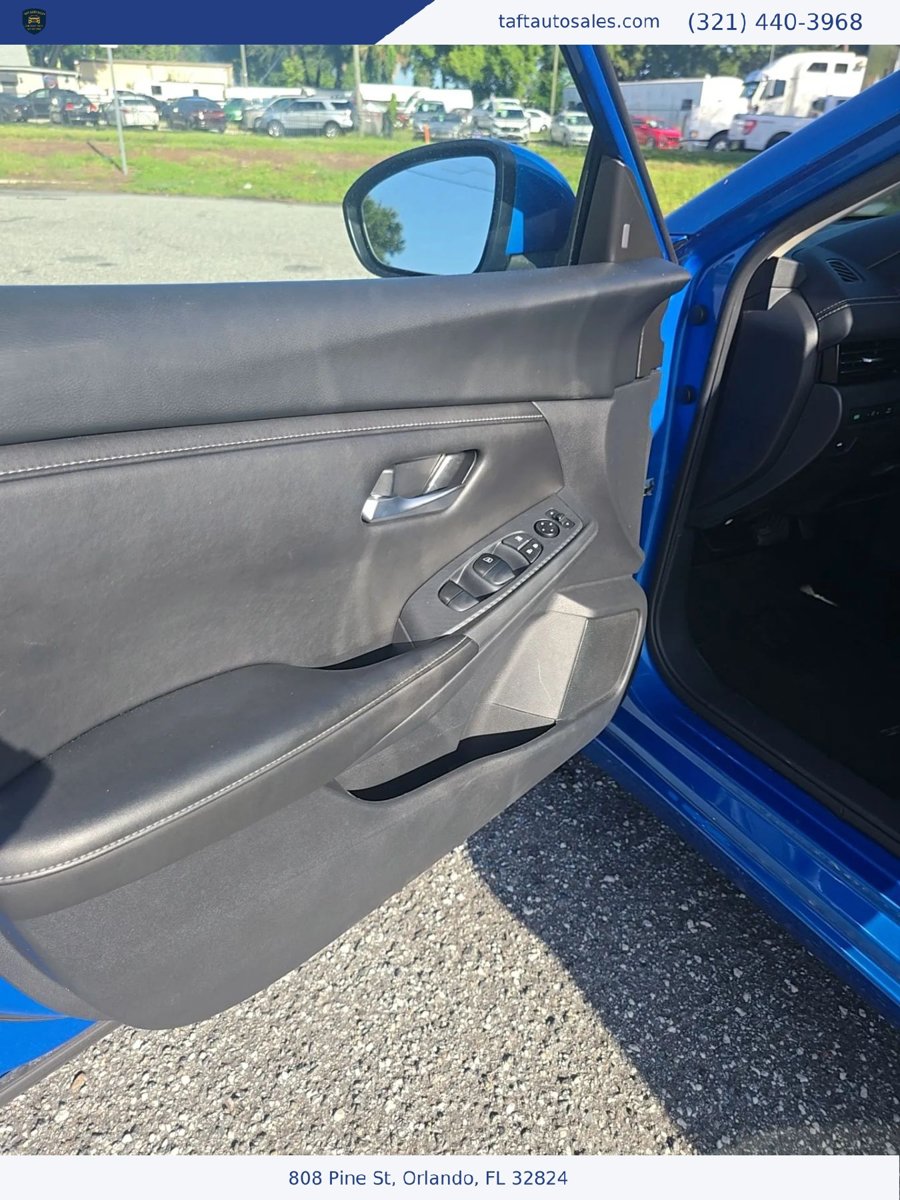 Used 2025 Nissan Sentra SV FWD image 20