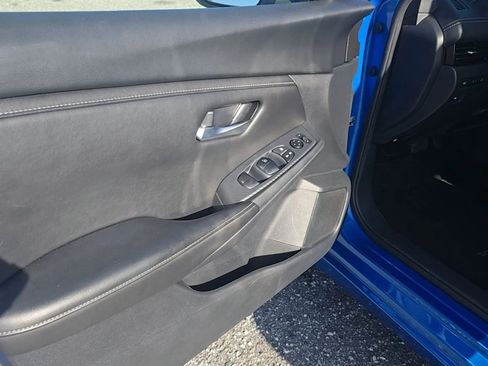 Used 2025 Nissan Sentra SV FWD image 20