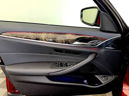 Certified 2023 BMW 530i xDrive w/ Convenience Package image 11