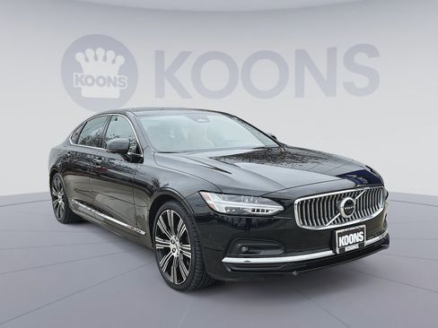 Used 2023 Volvo S90 B6 Ultimate image 10