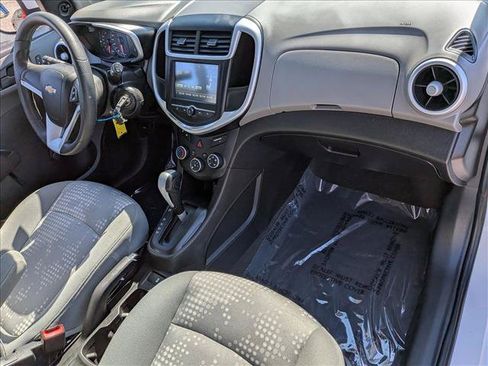 Used 2017 Chevrolet Sonic LT FWD image 20