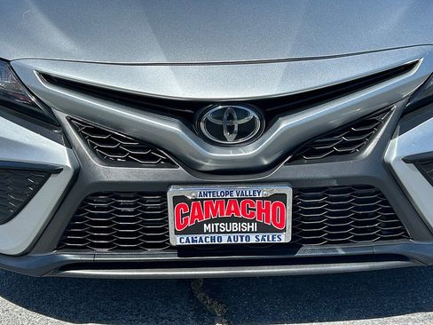 Used 2023 Toyota Camry SE FWD image 9