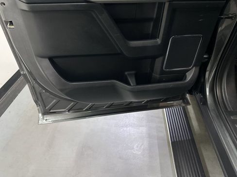 Used 2019 Ford F150 Lariat w/ Equipment Group 502A Luxury AWD/4WD image 52