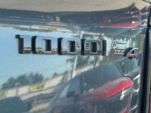 New 2025 Cadillac Escalade IQ Sport 2 w/ LPO, ONYX Package image 10