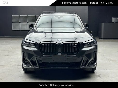 Used 2024 BMW X3 M40i w/ Premium Package image 11